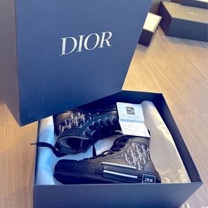AUTHENTIC BLACK DIOR SHOES WOMAN SIZE 36